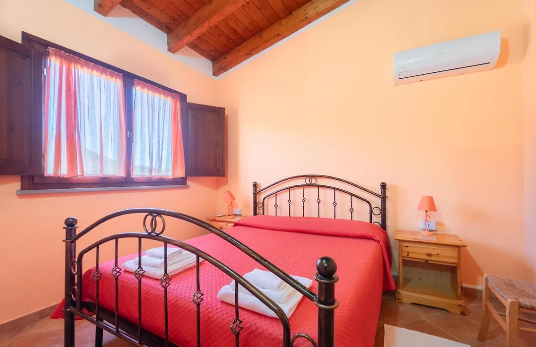 Agriturismo La Grotta Del Tesoro-1